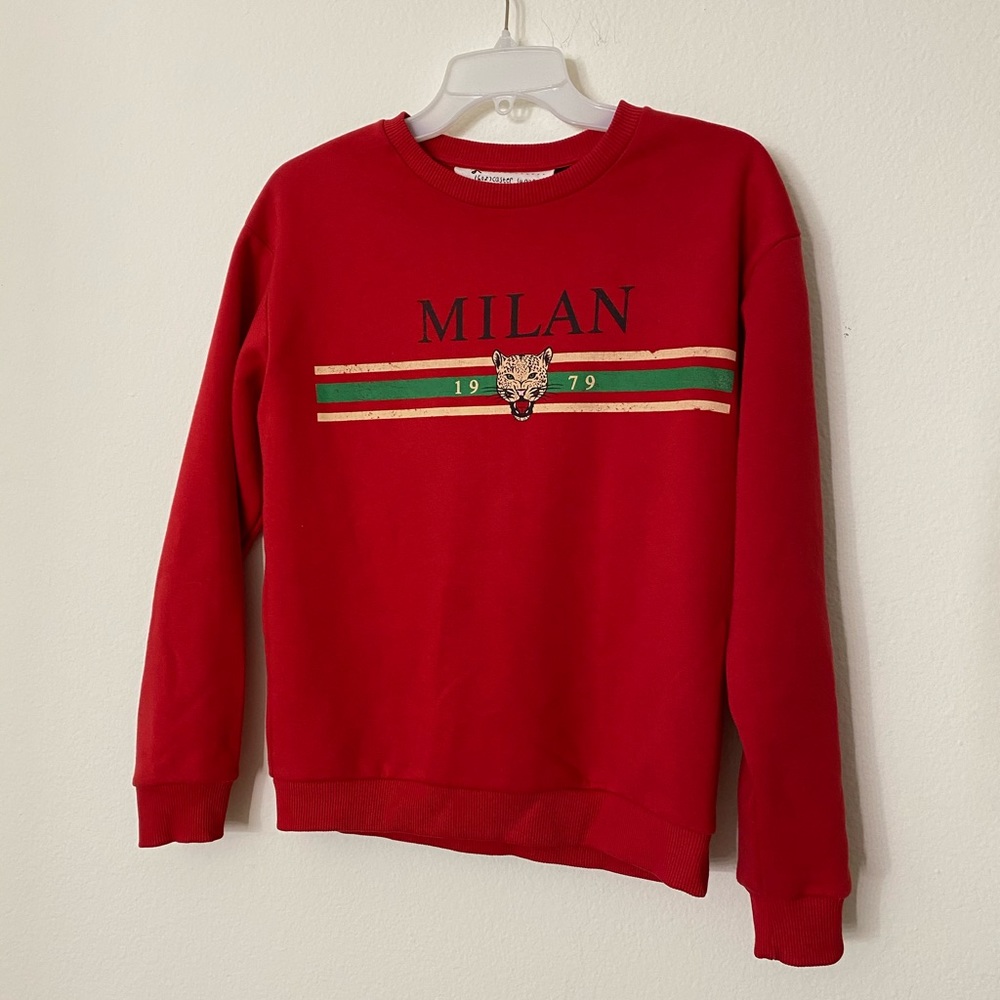 Graphic Red sweater